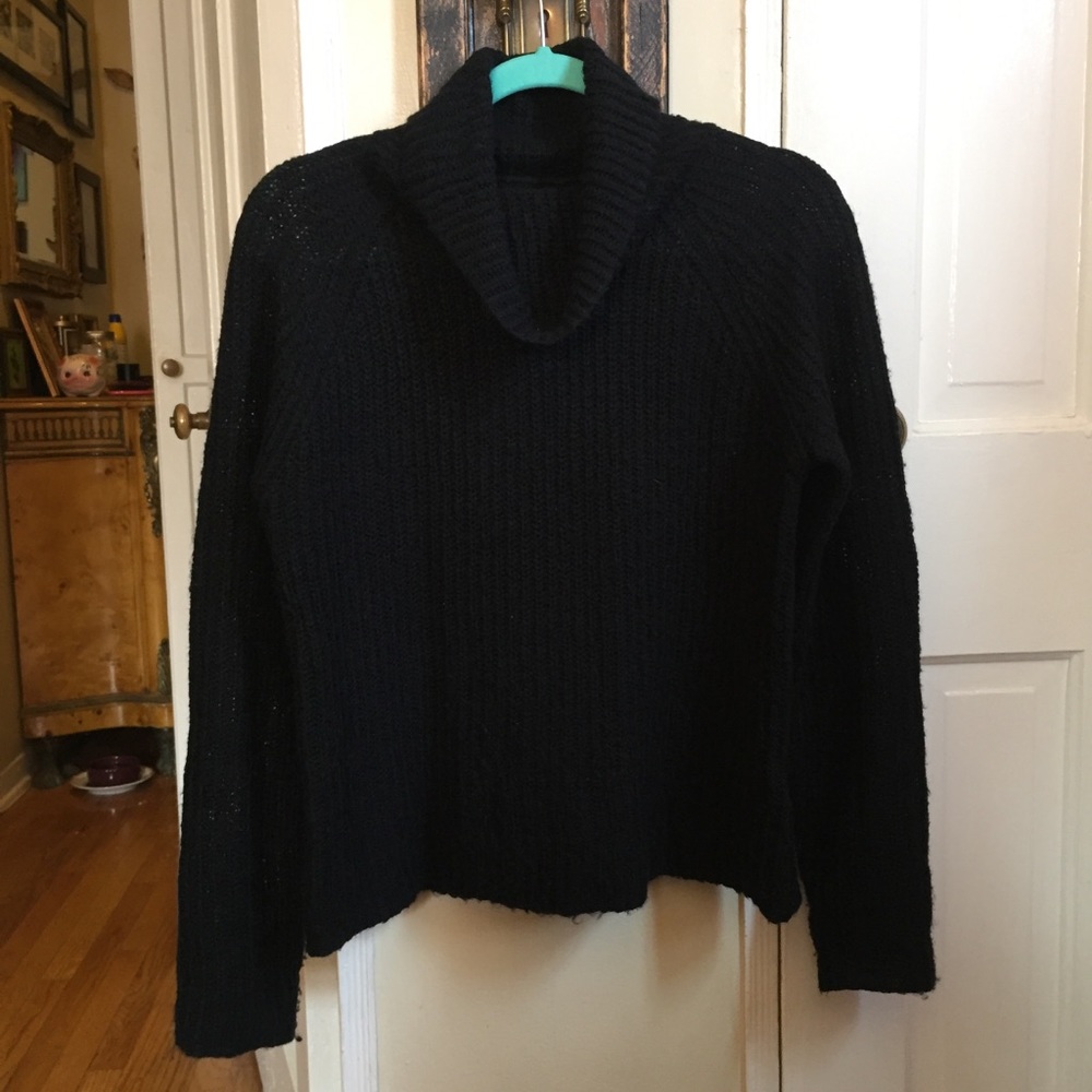 Black Acrylic Knit Turtleneck Sweater 🖤